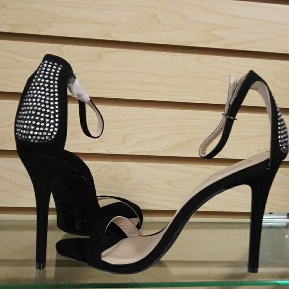 🆕 Sandal Heels - Picture 3 of 6